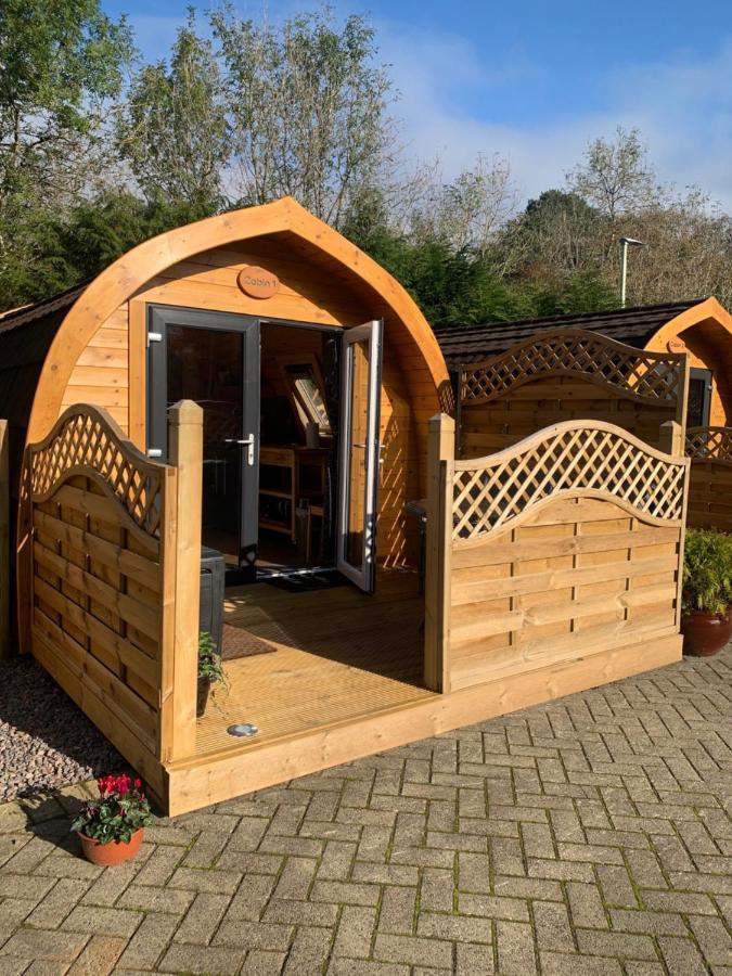 Conifer Cabins Fort William Eksteriør bilde