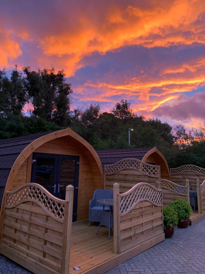 Conifer Cabins Fort William Eksteriør bilde
