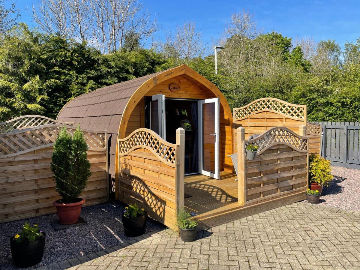 Conifer Cabins Fort William Eksteriør bilde