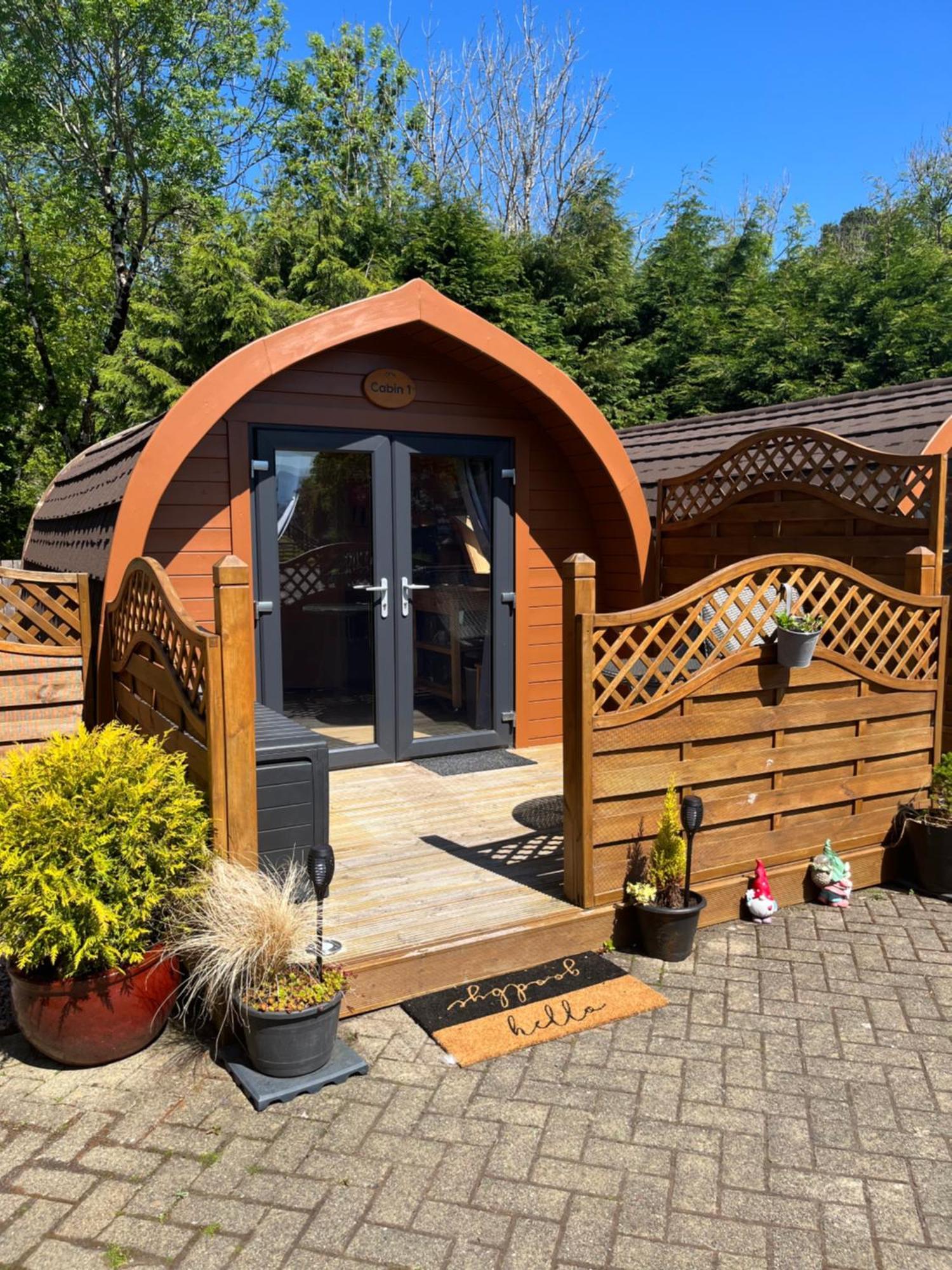 Conifer Cabins Fort William Eksteriør bilde